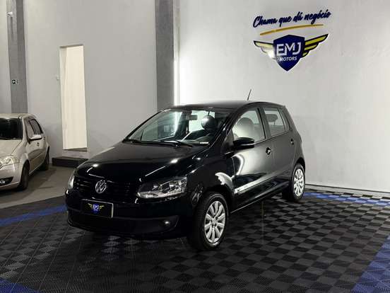 VOLKSWAGEN-FOX-2010
