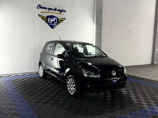 VOLKSWAGEN-FOX-2010