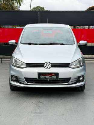 VOLKSWAGEN-FOX-2017