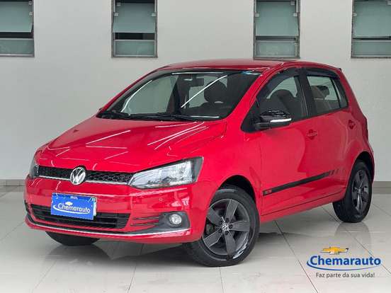 VOLKSWAGEN-FOX-2017