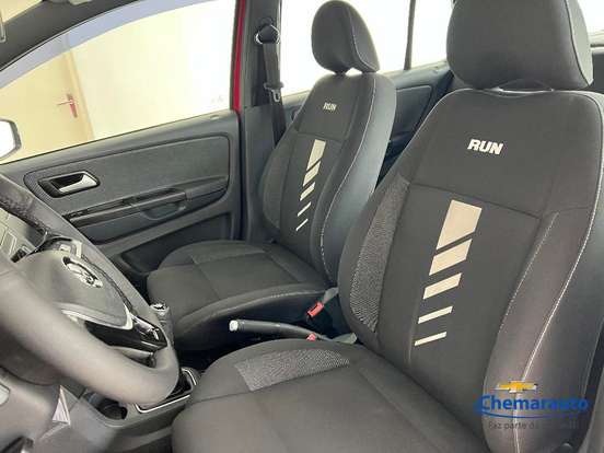 VOLKSWAGEN-FOX-2017
