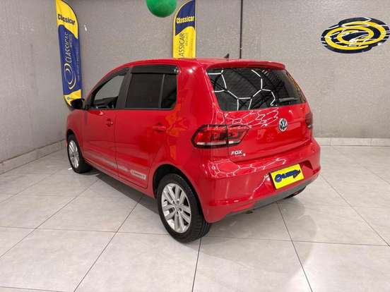VOLKSWAGEN-FOX-1.6 MSI TOTAL FLEX CONNECT 4P MANUAL VOLKSWAGEN-FOX-2018