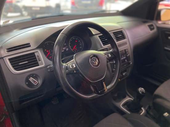 VOLKSWAGEN-FOX-2018