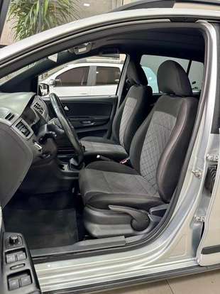 VOLKSWAGEN-FOX-1.6 MSI TOTAL FLEX XTREME 4P MANUAL VOLKSWAGEN-FOX-2018