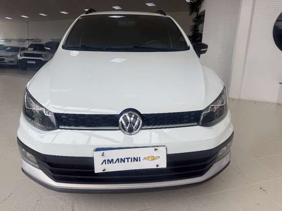 VOLKSWAGEN-FOX-2021