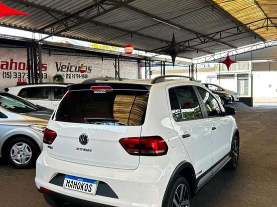 VOLKSWAGEN-FOX-1.6 MSI TOTAL FLEX XTREME 4P MANUAL VOLKSWAGEN-FOX-2017