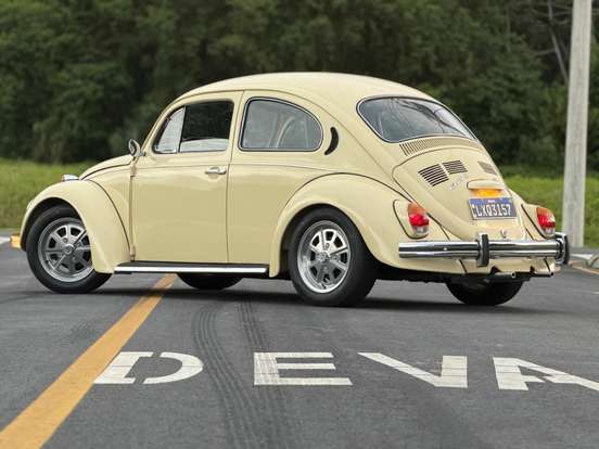 VOLKSWAGEN-FUSCA-1.3 L 8V GASOLINA 2P MANUAL VOLKSWAGEN-FUSCA-1976