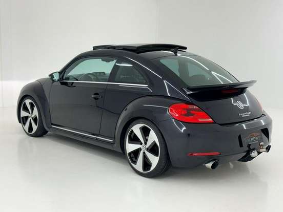 VOLKSWAGEN-FUSCA-2014