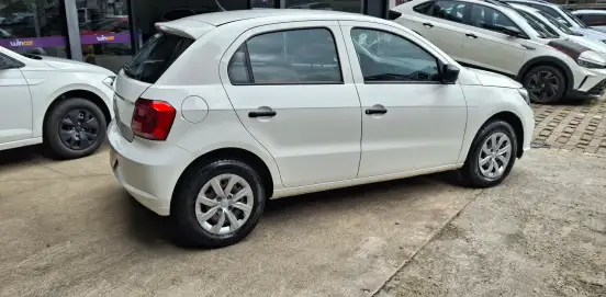 VOLKSWAGEN-GOL-2022