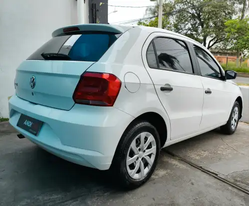 VOLKSWAGEN-GOL-2020