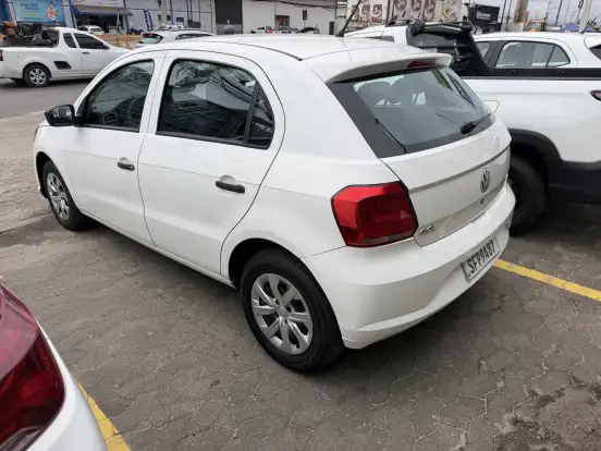 VOLKSWAGEN-GOL-1.0 12V MPI TOTALFLEX 4P MANUAL VOLKSWAGEN-GOL-2022