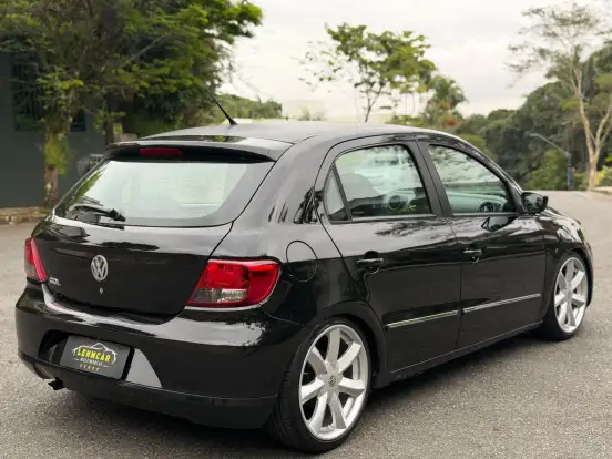 VOLKSWAGEN-GOL-2009