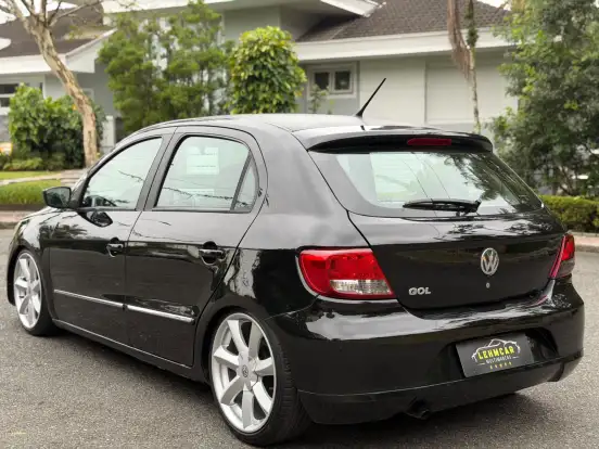 VOLKSWAGEN-GOL-1.0 MI 8V FLEX 4P MANUAL G.V VOLKSWAGEN-GOL-2009