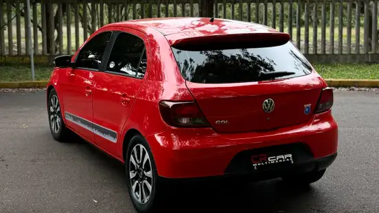 VOLKSWAGEN-GOL-2012