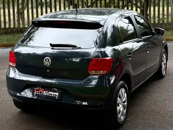 VOLKSWAGEN-GOL-1.6 MI 8V FLEX 4P MANUAL G.VI VOLKSWAGEN-GOL-2013
