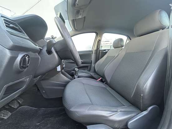 VOLKSWAGEN-GOL-1.0 12V MPI TOTALFLEX 4P MANUAL VOLKSWAGEN-GOL-2018