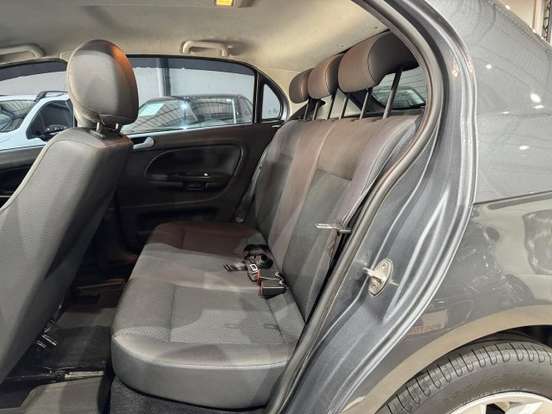 VOLKSWAGEN-GOL-2018