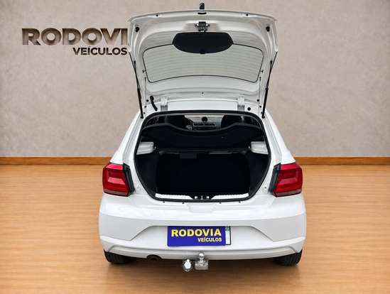VOLKSWAGEN-GOL-2021