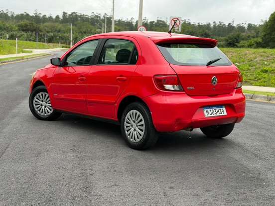 VOLKSWAGEN-GOL-2011
