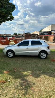 VOLKSWAGEN-GOL-2010