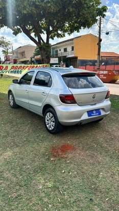 VOLKSWAGEN-GOL-2010