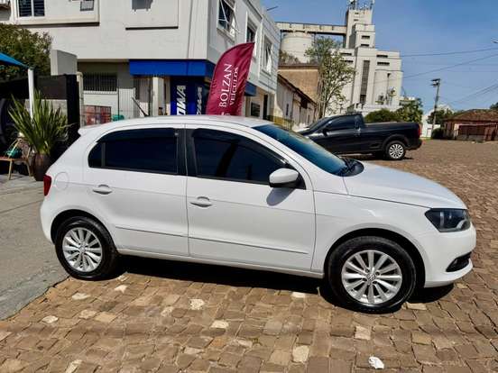 VOLKSWAGEN-GOL-1.6 MI 8V FLEX 4P MANUAL G.V VOLKSWAGEN-GOL-2014