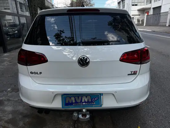 VOLKSWAGEN-GOLF-2014