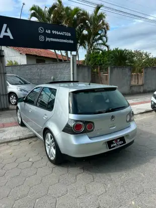 VOLKSWAGEN-GOLF-2008
