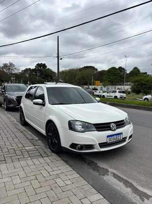 VOLKSWAGEN-GOLF-2013