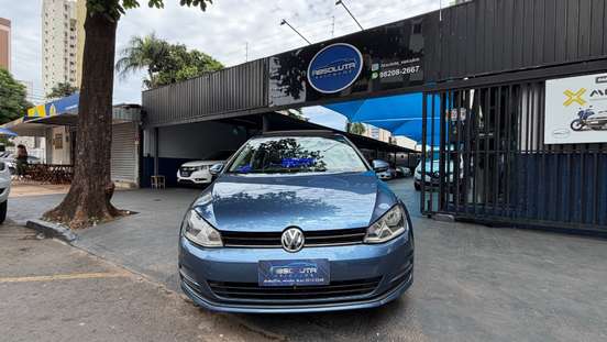 VOLKSWAGEN-GOLF-2015