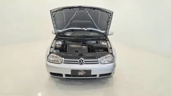 VOLKSWAGEN-GOLF-2000