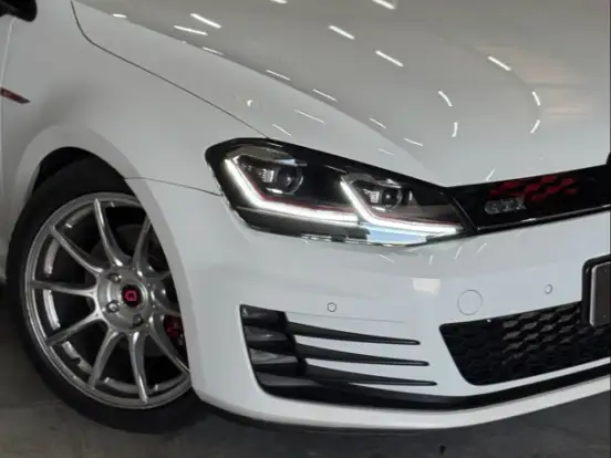 VOLKSWAGEN-GOLF-2.0 TSI GTI 16V TURBO GASOLINA 4P AUTOMÁTICO VOLKSWAGEN-GOLF-2017
