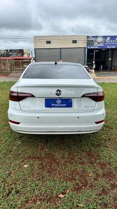 VOLKSWAGEN-JETTA-2020