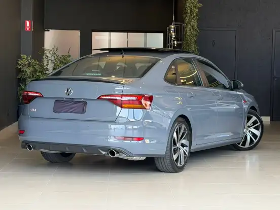VOLKSWAGEN-JETTA-2019