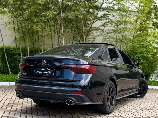 VOLKSWAGEN-JETTA-2024