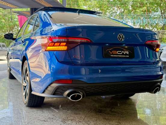 VOLKSWAGEN-JETTA-2023