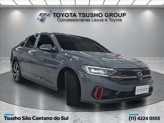 VOLKSWAGEN-JETTA-2023