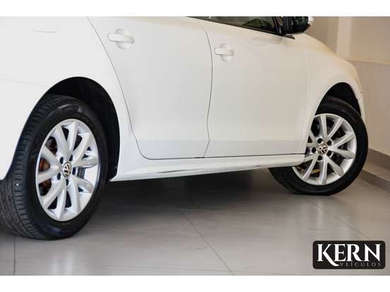 VOLKSWAGEN-JETTA-2.0 COMFORTLINE FLEX 4P TIPTRONIC VOLKSWAGEN-JETTA-2012