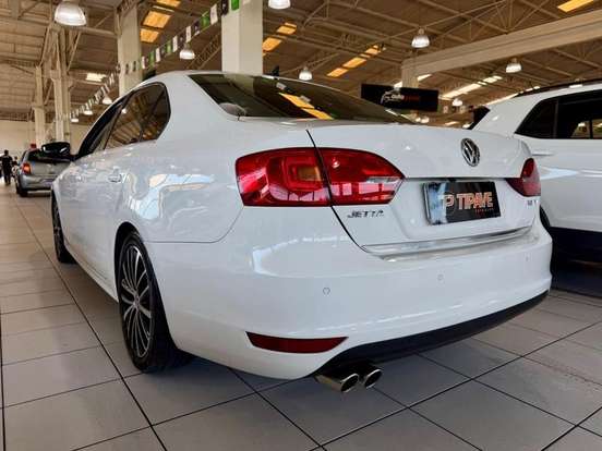 VOLKSWAGEN-JETTA-2.0 TSI HIGHLINE 200CV GASOLINA 4P TIPTRONIC VOLKSWAGEN-JETTA-2012