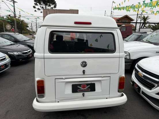 VOLKSWAGEN-KOMBI-1.4 MI FURGÃO 8V FLEX 3P MANUAL VOLKSWAGEN-KOMBI-2012
