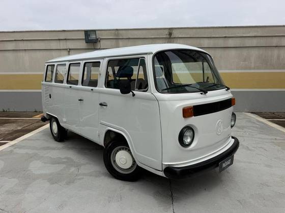 VOLKSWAGEN KOMBI 1.6 STD 8V GASOLINA 3P MANUAL