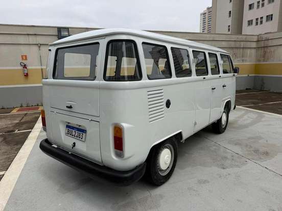 VOLKSWAGEN-KOMBI-1.6 STD 8V GASOLINA 3P MANUAL VOLKSWAGEN-KOMBI-1995