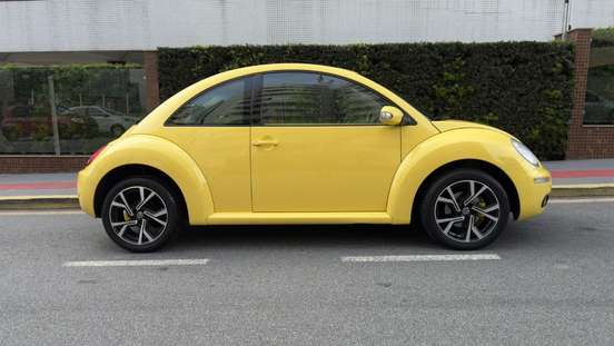 VOLKSWAGEN-NEW BEETLE-2008