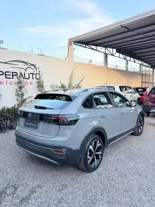 VOLKSWAGEN-NIVUS-1.0 200 TSI TOTAL FLEX HIGHLINE AUTOMÁTICO VOLKSWAGEN-NIVUS-2024
