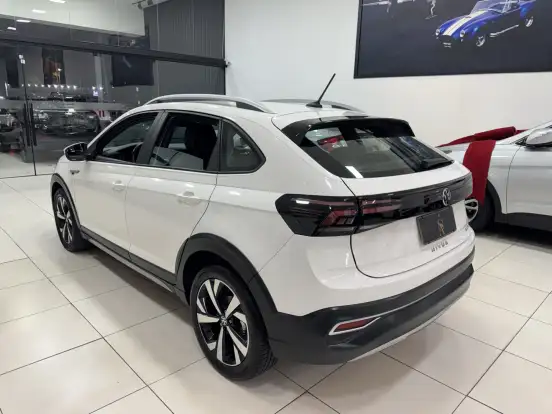 VOLKSWAGEN-NIVUS-1.0 200 TSI TOTAL FLEX HIGHLINE AUTOMÁTICO VOLKSWAGEN-NIVUS-2022