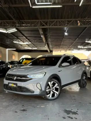 VOLKSWAGEN NIVUS 1.0 200 TSI TOTAL FLEX HIGHLINE AUTOMÁTICO