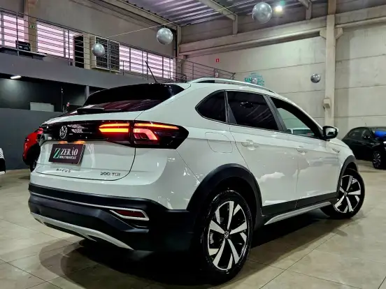 VOLKSWAGEN-NIVUS-1.0 200 TSI TOTAL FLEX HIGHLINE AUTOMÁTICO VOLKSWAGEN-NIVUS-2021