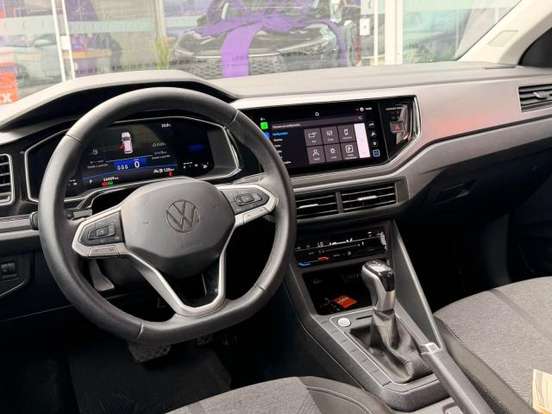 VOLKSWAGEN-NIVUS-1.0 200 TSI TOTAL FLEX COMFORTLINE AUTOMÁTICO VOLKSWAGEN-NIVUS-2025