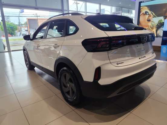 VOLKSWAGEN-NIVUS-1.0 200 TSI TOTAL FLEX COMFORTLINE AUTOMÁTICO VOLKSWAGEN-NIVUS-2025