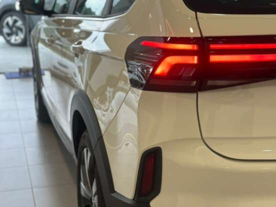 VOLKSWAGEN-NIVUS-1.0 200 TSI TOTAL FLEX COMFORTLINE AUTOMÁTICO VOLKSWAGEN-NIVUS-2025